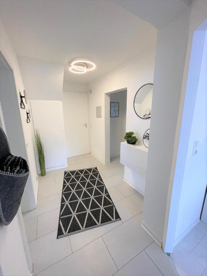 Alte Schule, Ferien- Und Monteurwohnung ゲルンスバッハ エクステリア 写真